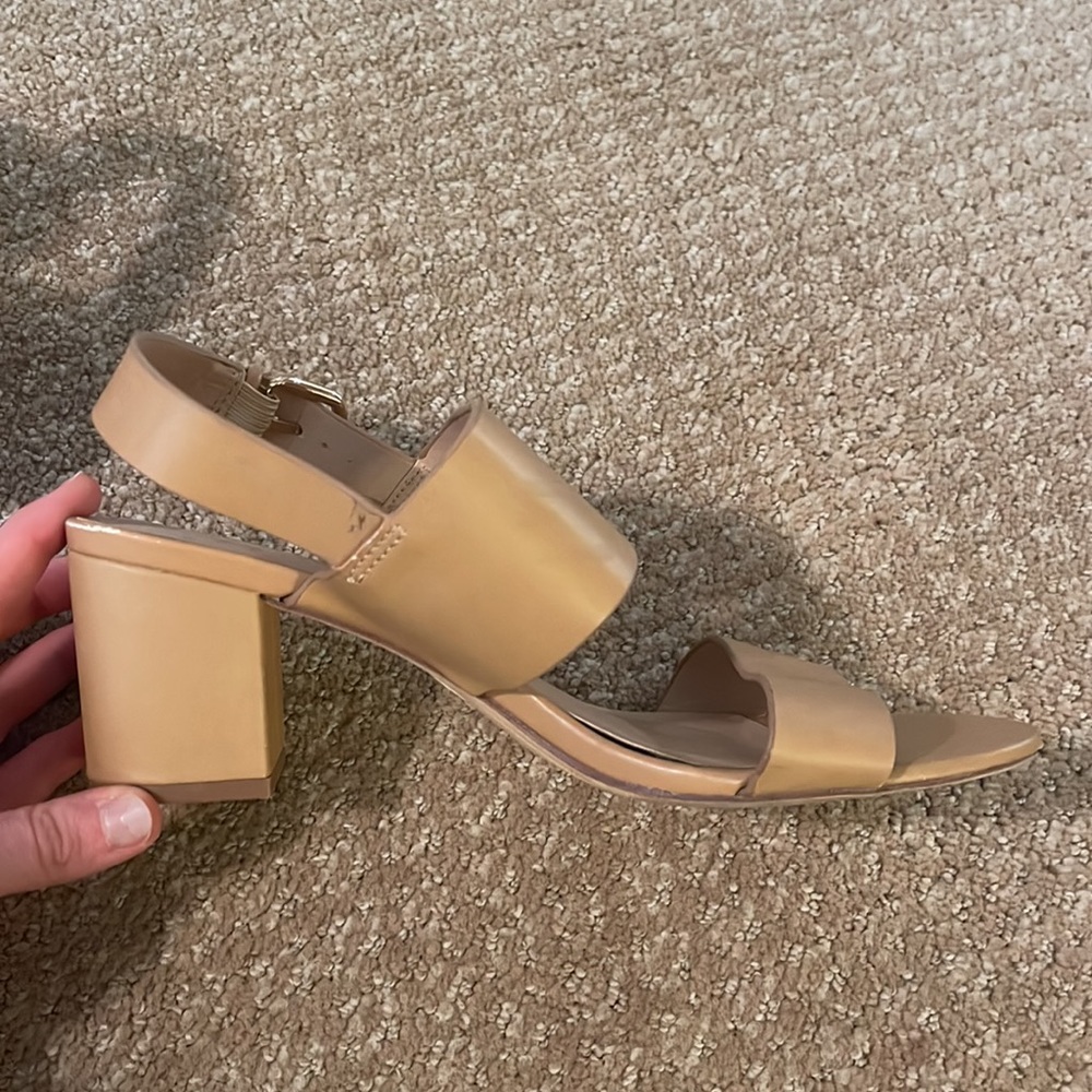 Target heels - Picture 3 of 4